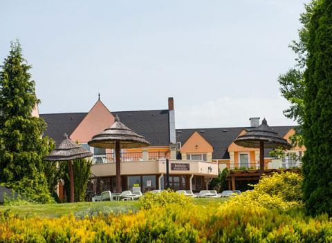 Očarujúci wellness pobytRozmaznávajte sa v Hévíz Resort & Spa*** 