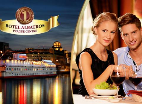 Romantický pobyt v Prahe Netradičné ubytovanie na lodi v srdci stovežatej 