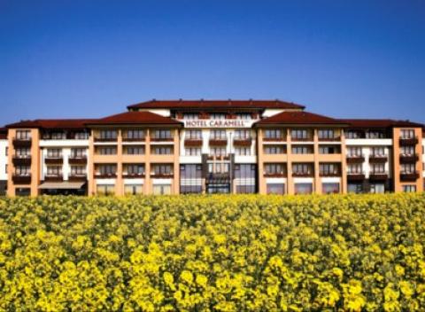 Nádherný hotel Caramell**** v orientálnom štýle v maďarských kúpeľoch Bük s plnou penziou a neobmedzeným vstupom do krásneho wellness.