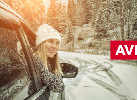 Zimná dovolenka s autom od AVISu vrátane diaľničnej známky a možnosti vycestovať za hranice.