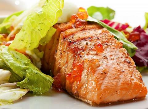 Obedové menu s dezertom Takto si pochutnáte jedine v Radničnej Reštaurácii