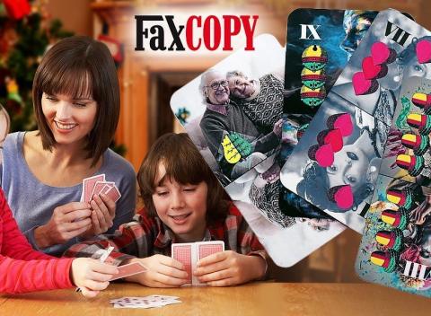 Zábava pre celú rodinu Hracie karty s vašimi vlastnými fotografiami 