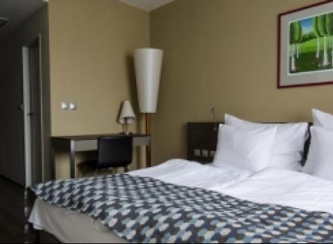 Užite si stovežatú Prahu Pobyt pre dvoch v modernom hoteli Expo**** 