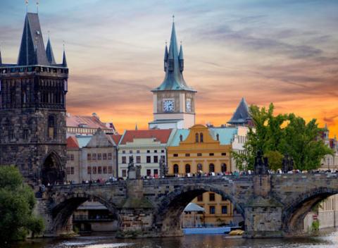 Wellness pobyt pre 2 v Prahe Pozrite si krásu mesta a doprajte si skvelý relax 