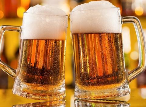 Bez piva by bol život omylom 3 čapované veľké pivá + 1 veľké pivo ZADARMO