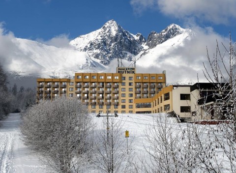 Zimný alebo jarný pobyt priamo pod Lomnickým štítom v lone prírody v hoteli SOREA Hutník I.