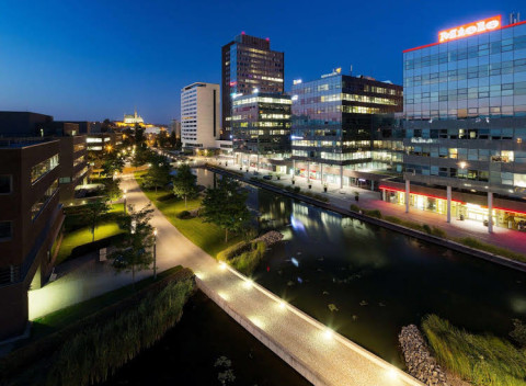 Silvestrovský pobyt s raňajkami na 2 noci v Courtyard Brno pre 2 osoby.