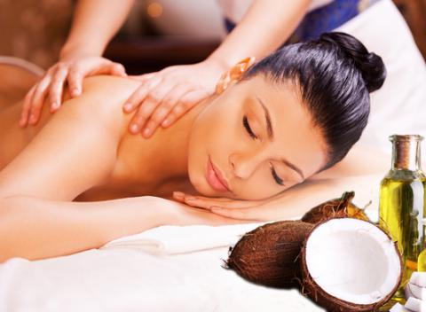 Zbavte sa stresu a únavy Relaxačná celotelová kokosová masáž