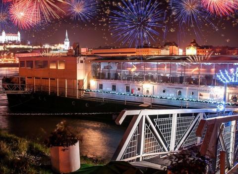 Párty, na ktorú nezabudnete Silvestrovská zábava na Lodi Cafe