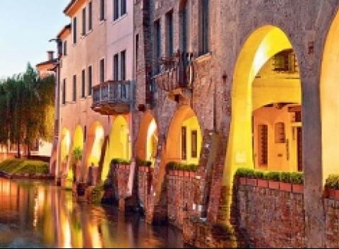 Užite si romantickú históriu Wellness dovolenka pre 2 v talianskom Trevise 