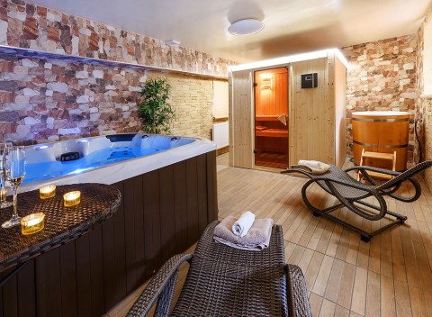 Šumava pri skiareáloch: Apartmány Andrea s raňajkami, wellness a procedúrami.