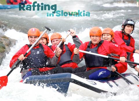 Rafting na umelom kanáli v Liptovskom Mikuláši alebo splav Váhu. Doprajte si dobrodružstvo v podobe adrenalínového raftingu.