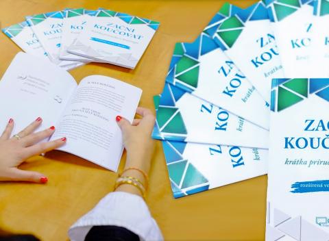 Motivačná kniha Začni koučovať. Efektívna pomôcka pre všetkých, ktorí sa zaujímajú o koučing, chcú sa rozvíjať a pracovať na sebe!