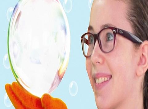 Dotykové bubliny - vyskúšajte Juggle Bubble. Skvelá zábava s bublinami, ktoré môžete prenášať či sa s nimi hrať pretože neprasknú.