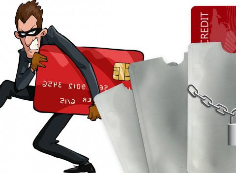 Bezpečnostný obal s ochranným štítom pred RFID signálom ochráni vašu kreditnú kartu pred zlodejmi - v balení po 5 kusov.