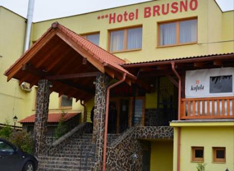 Rodinný hotel Brusno vám ponúka komfortné ubytovanie s raňajkami v Nízkych Tatrách.