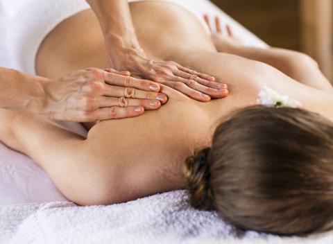 Zregenerujte svoj organizmus a vyskúšajte klasickú, tradičnú čínsku masáž proti bolesti alebo masáž brucha TUJFU.  