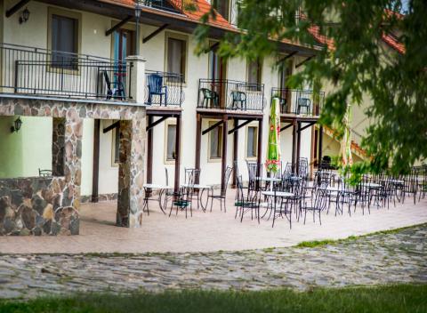 Pobyt pre dvoch v penzióne Lagáň. Komfort, príroda a krásne prostredie s milým a ústretovým personálom a vynikajúcimi službami.