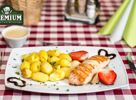 Romantická večera pre dvoch neďaleko budovy Opery SND. Zoberte svoju lásku a užite si skvelý večer niekde, kde je to špeciálne.  