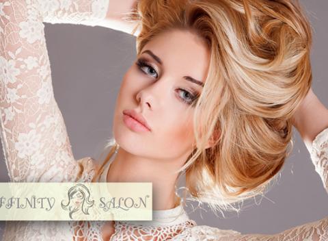 Vlasová botoxová kúra, strih a styling v salóne Inffinity. Doprajte vašim vlasom profesionálnu starostlivosť pre žiarivú krásu. 