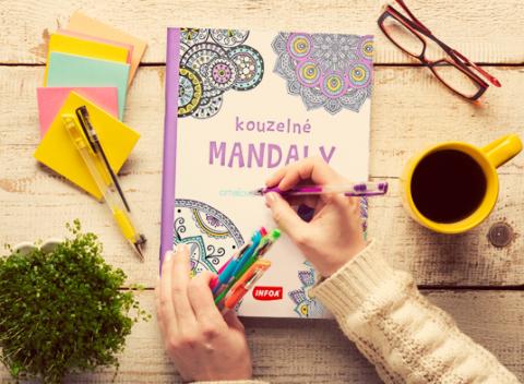 Objavujte liečivú silu ornamentov a farieb. Jedinečné antistresové omaľovánky pre dospelých - sada 2 alebo 4 kusov.