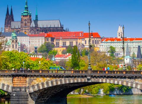 Ubytovanie v rodinnom hoteli Svornost*** kúsok do centra Prahy s množstvom turistických a kultúrnych atrakcií v okolí.