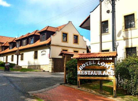 3-dňový relaxačný wellness pobyt pre dvoch v penzióne na dve noci v blízkosti Prahy s dieťaťom do 6 rokov zdarma.