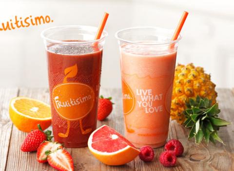 Fruitisimo - dva 0,5 litrové nápoje plné čerstvej šťavy. Doprajte si osvieženie, energiu a poriadnu dávku vitamínov! 