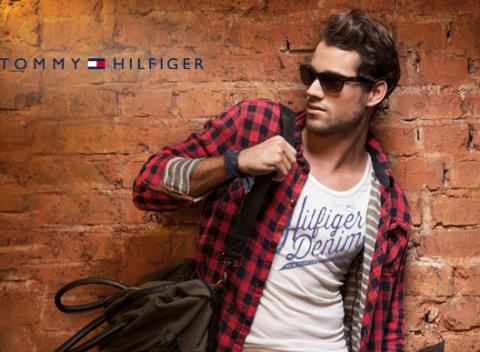 Pánske tričká Tommy Hilfiger. Oblečte sa do moderného amerického štýlu, ktorý je o sebavedomí a o nezávislosti.