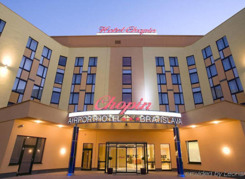 Adventný víkend pre pár s dieťaťom v hoteli v Bratislave pri nákupnom centre.