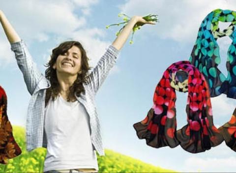 Fantastický doplnok, ktorý ponúka štýl a eleganciu! Nádherná dámska šatka zo skvelého materiálu. Oživte svoj outfit. 