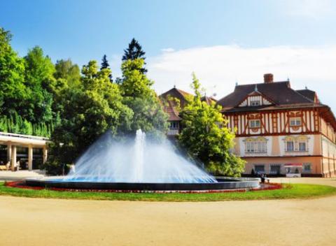 Vydajte sa nabrať stratené sily na Moravu. V útulnom hoteli vás uvítajú fľašou vína a nebudú chýbať ani kontinentálne raňajky. 