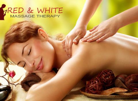 Zdravotná masáž chrbta, manuálna lymfodrenáž alebo kráľovská celotelová procedúra. Používajú sa bio kokosové oleje v top kvalite. 