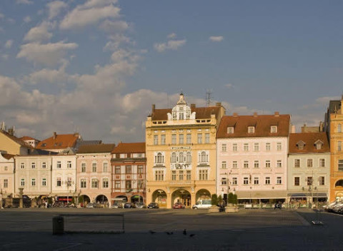 Privítajte nový rok v luxuse. 3 dňový pobyt v 5* hoteli priamo na námestí v Českých Budějoviciach.