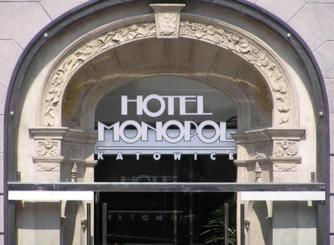 Privítajte nový rok v Luxuse. Silvester v 5*  hoteli v Katoviciach na 4 dni pre dvoch.