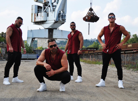 Striptíz show MEN4QUEEN Cesta okolo sveta + pridajú sa aj DIRTYY BOYZZ.