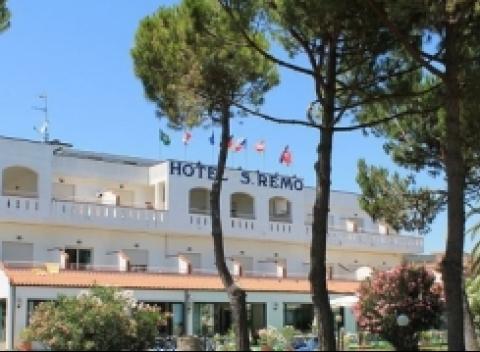 Hotel San Remo*** v Taliansku pre 2 s all inclusive v Martinisicuro. Vychutnajte si pobyt pri Jadranskom mori, plný slnka, pohody a relaxu. 