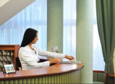 Vydajte sa spoznávať krásu jarnej Budapešti. Pobyt v Hoteli Baross City 3*** na 3 až 6 dní pre 2 osoby s raňajkami v centre mesta. 