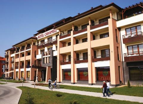 Exkluzívny neobmedzený wellness s polpenziou v unikátnom a luxusnom Hoteli Caramell**** v maďarských kúpeľoch Bük.