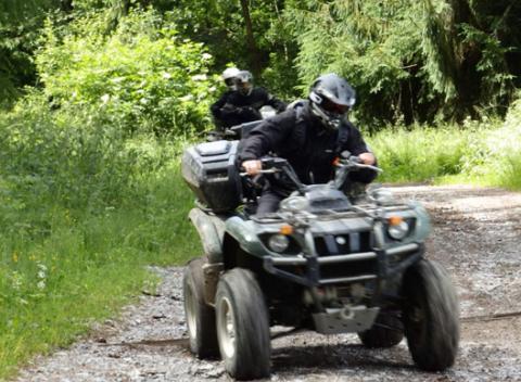 Dobrodružná jazda na štvorkolkách naprieč Oravou. Zážitok, na ktorý sa nezabúda. Štvorkolky vám umožnia dokonale sa vyblázniť v teréne. 
