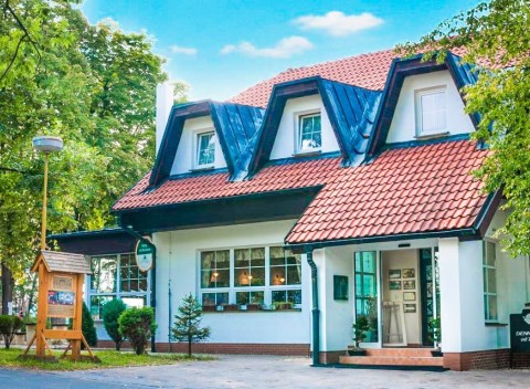 Beskydy: Hotel Na Skalkách v Deluxe izbe s polpenziou a vstupom do bazéna.