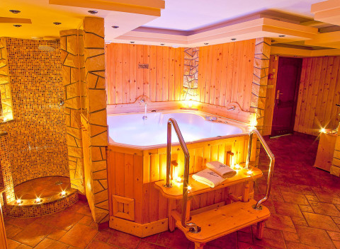 Poľské Beskydy v elegantnom Hoteli Alpin *** s polpenziou a privátnym wellness.