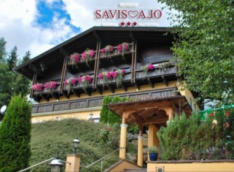 Doprajte si aktívnu dovolenku v 3* penzióne Savisalo s českým personálom v rakúskych Alpách. Pobyt pre 2 s raňajkami, saunou + Sommercard.