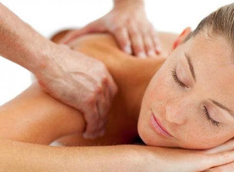 Polhodinové masáže - klasická, reflexná alebo detoxikačná medová masáž. Vyberte si jednu z masáží a doprajte svojmu telu dokonalý relax! 