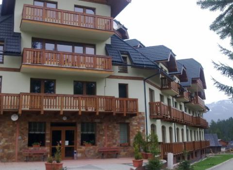 Strávte aktívny oddych na Donovaloch. Rodinná dovolenka v príjemnom horskom prostredí s výhľadom na Nízke Tatry v apartmánoch Kamzík.  