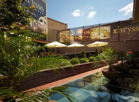 Vychutnajte si mestské čaro a krásu Košíc. V historickom centre vás ubytuje luxusný Boutique Hotel Chrysso**** s raňajkami a wellness.