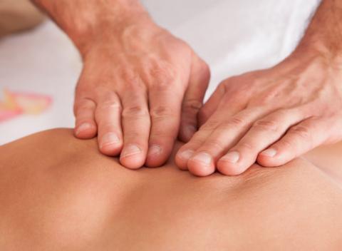 Doprajte vášmu telu skvelý relax a zbavte sa všetkého stresu. Uvoľňujúce klasické masáže alebo manuálna lymfodrenážna masáž. 