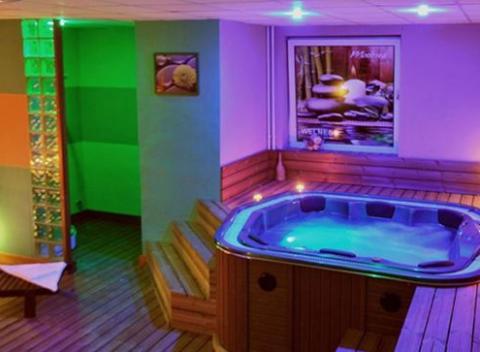 Ak milujete ruch mesta, tak si doprajte dovolenku v Bratislave. Pobyt na 2 až 4 dni v útulnom hoteli Modena*** s raňajkami a wellness.