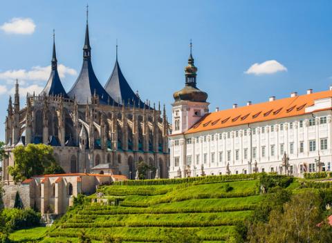 Užite si romantickú dovolenku v kráľovskom meste Kutná Hora. Ubytovanie s polpenziou vám poskytne penzión Barbora pri chráme svätej Barbory.