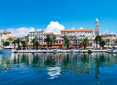 Užite si skvelú dovolenku v srdci hlavného mesta Dalmácie. Pobyt s raňajkami v luxusnom 4* hoteli President Split - Chorvátsko.